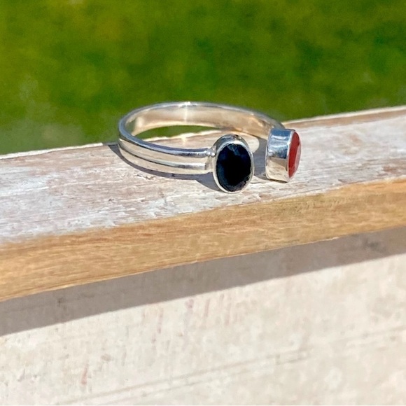 Carnelian & Onyx Ring - Picture 13 of 15